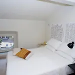 Cozy Nest Apartament *